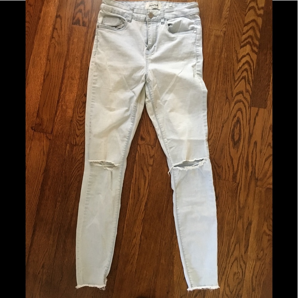 Light Wash Jeans 👖